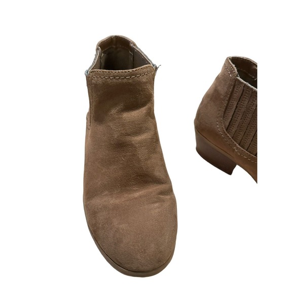 American Eagle 8W Shanna Chelsea Ankle Boot Cognac Slip On Faux Suede - Picture 10 of 12